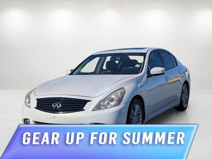 2013 Infiniti G37