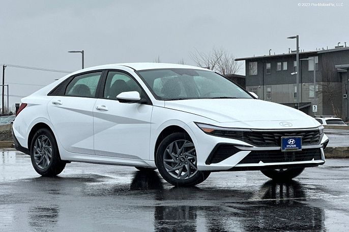 2025 Hyundai Elantra