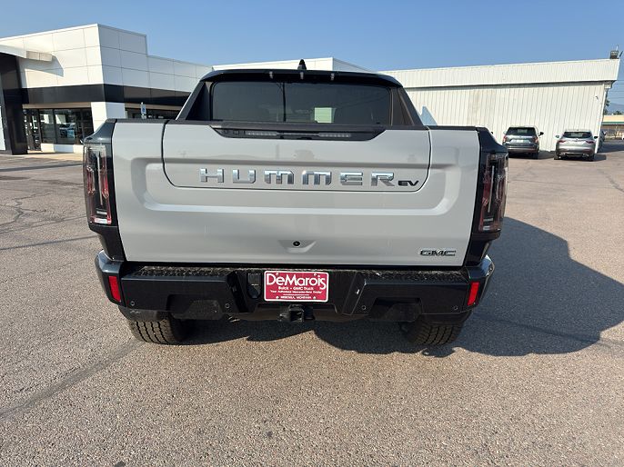 2025 GMC Hummer EV