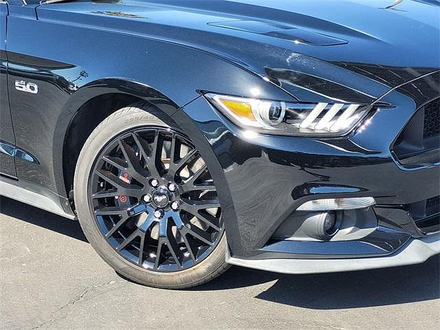 2016 Ford Mustang GT image 9
