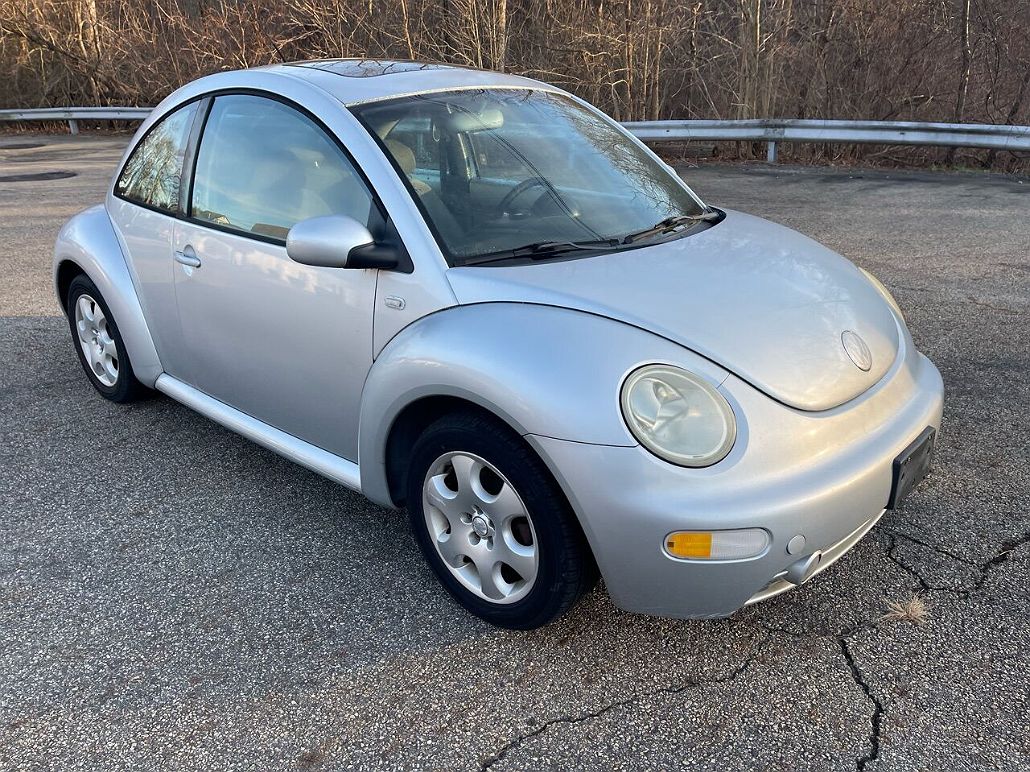 2002 Volkswagen New Beetle GLS image 0
