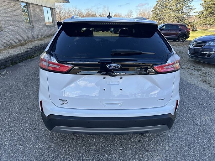 2021 Ford Edge