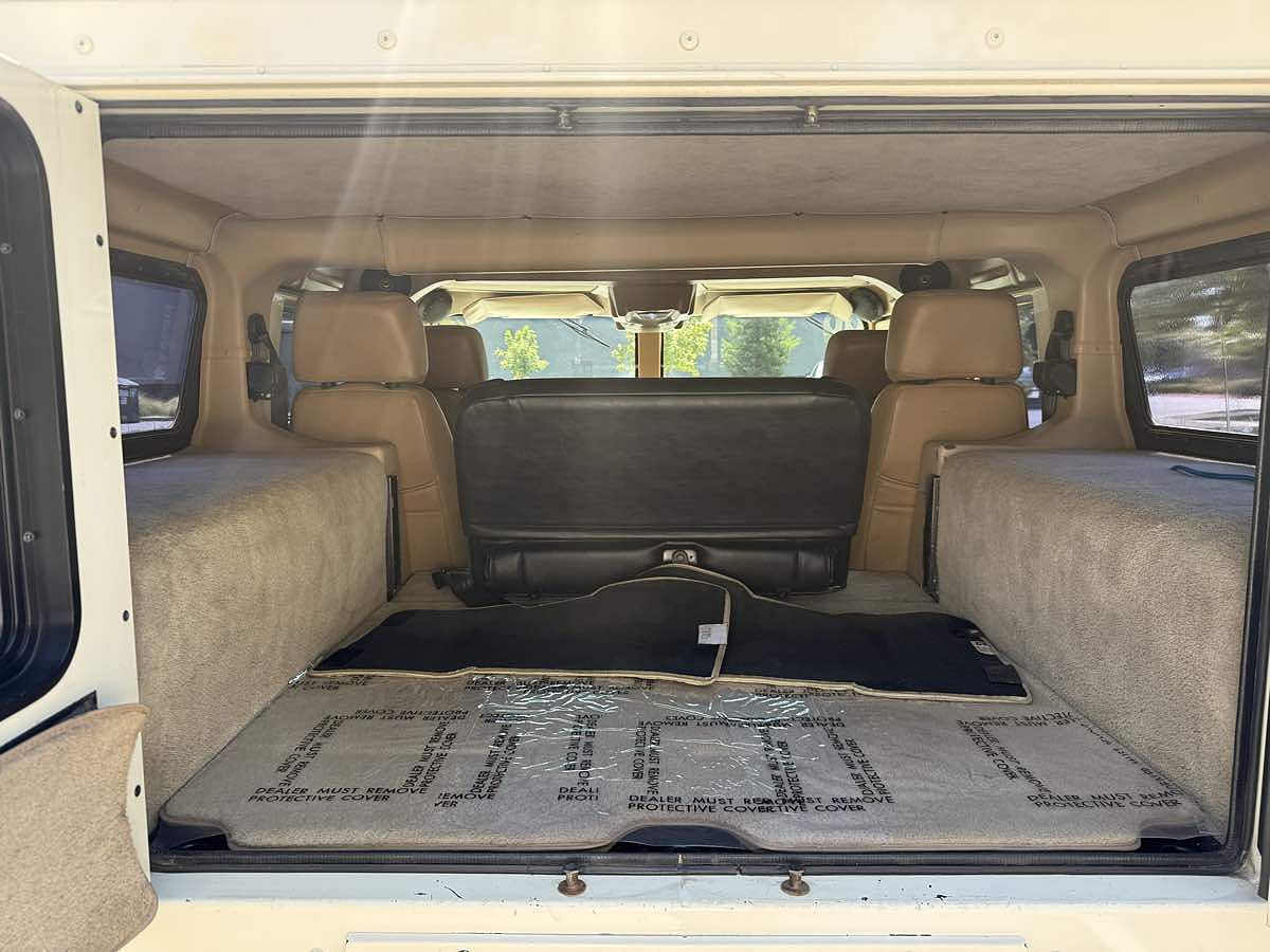 1999 AM General Hummer