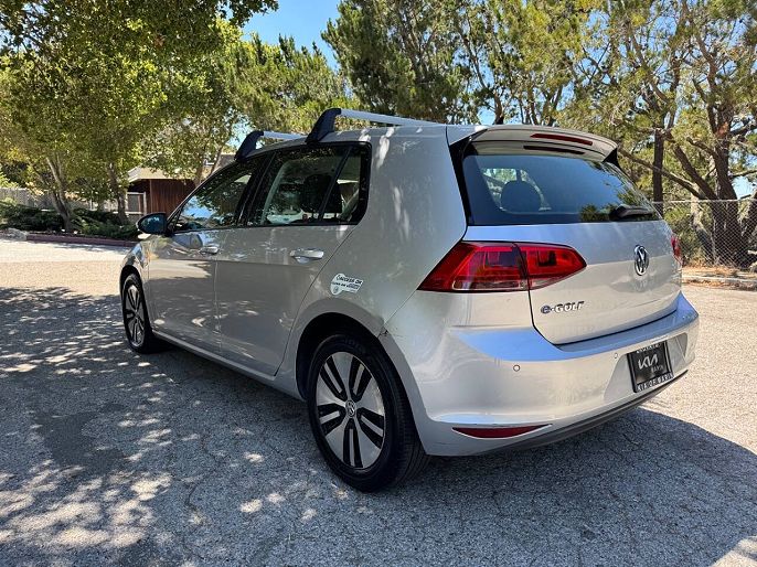 2015 Volkswagen e-Golf