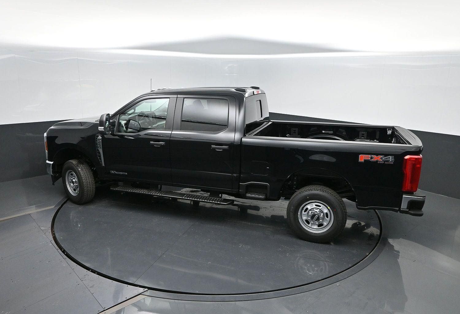2025 Ford F-250