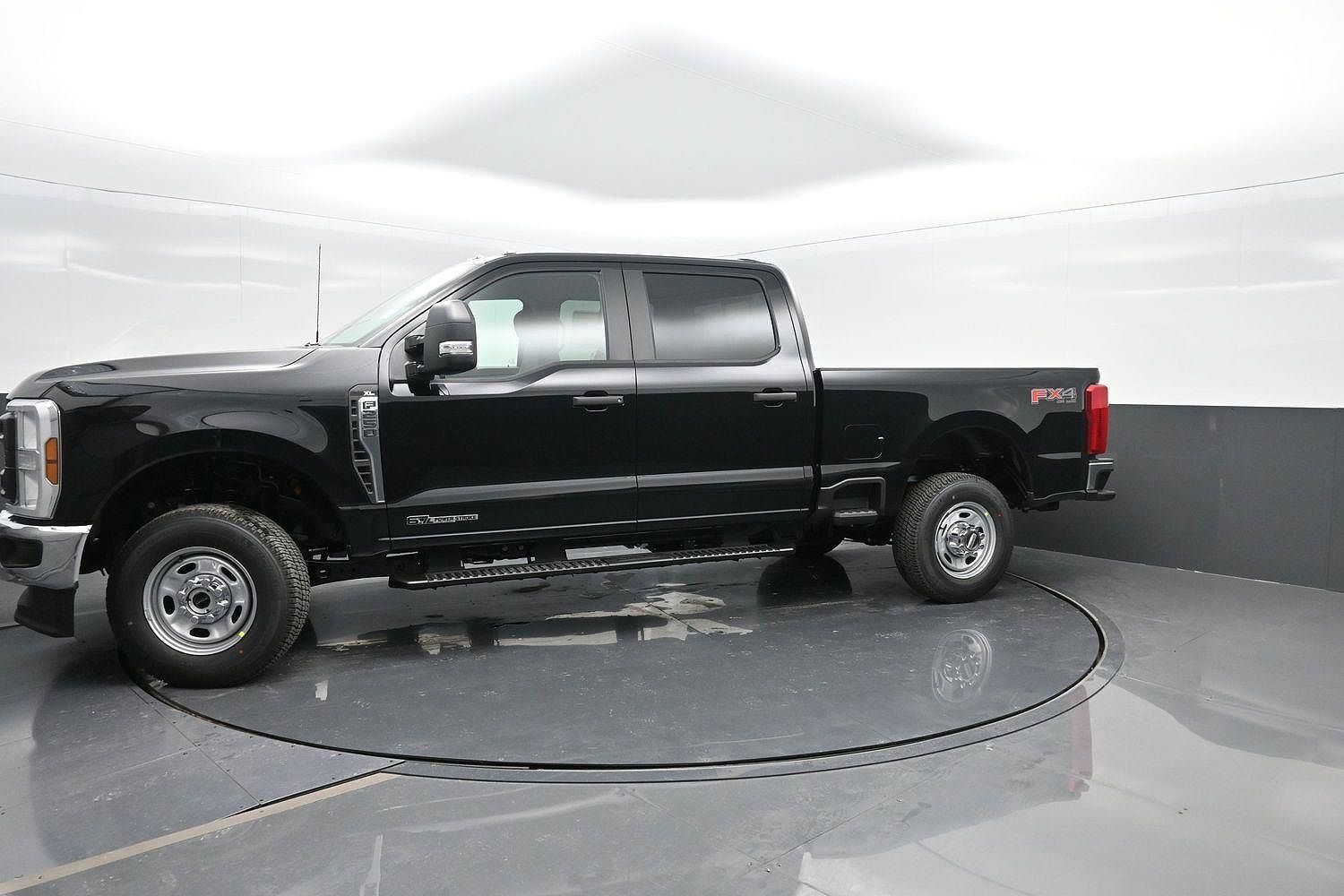 2025 Ford F-250