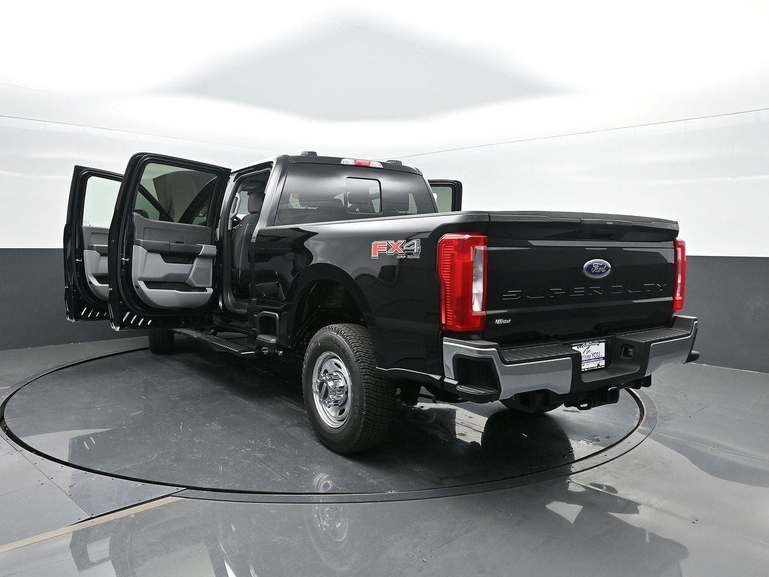 2025 Ford F-250