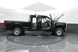 2025 Ford F-250