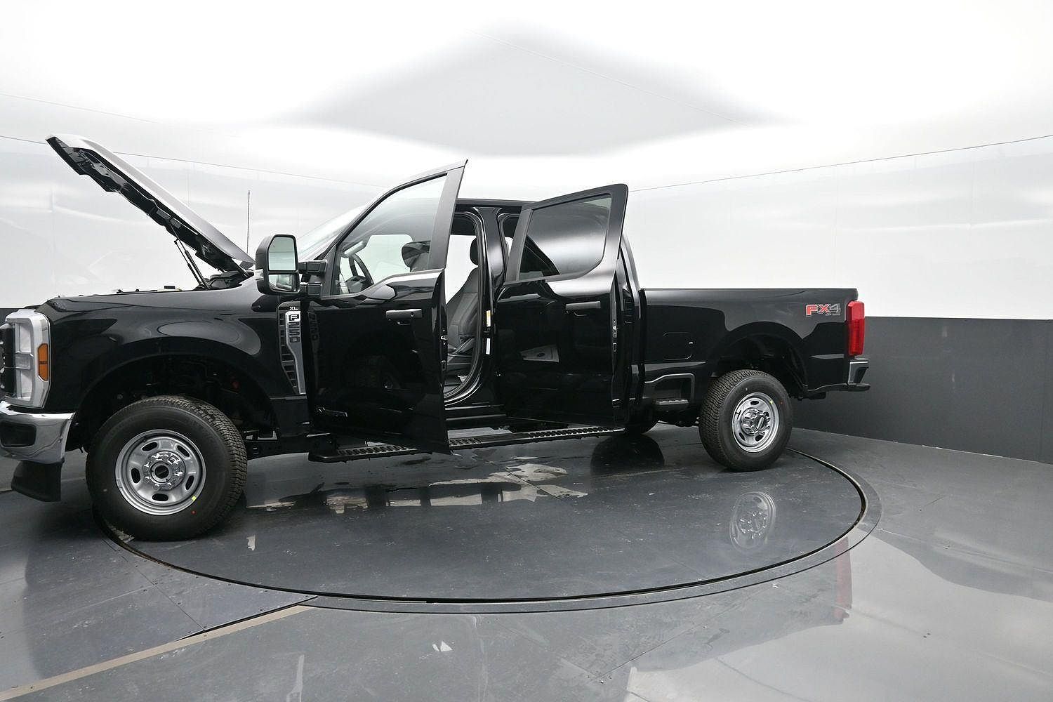 2025 Ford F-250