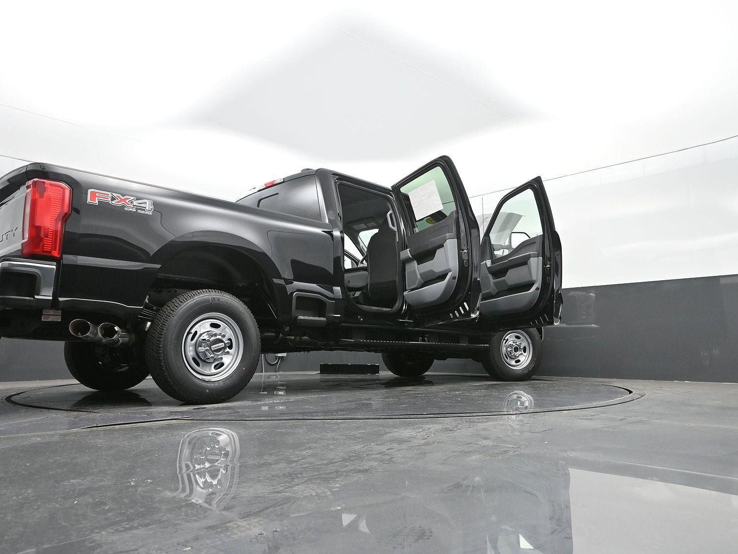 2025 Ford F-250