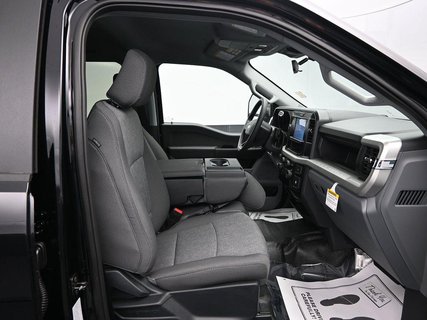2025 Ford F-250