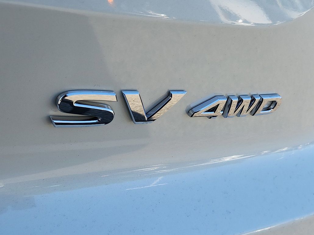 2024 Nissan Pathfinder SV image 4
