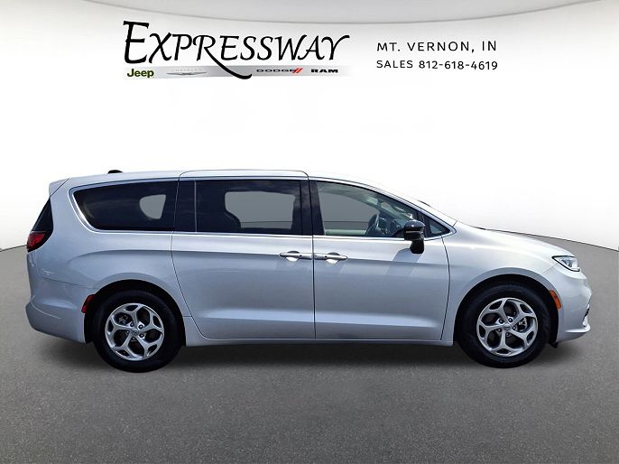 2024 Chrysler Pacifica