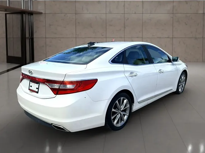 2017 Hyundai Azera