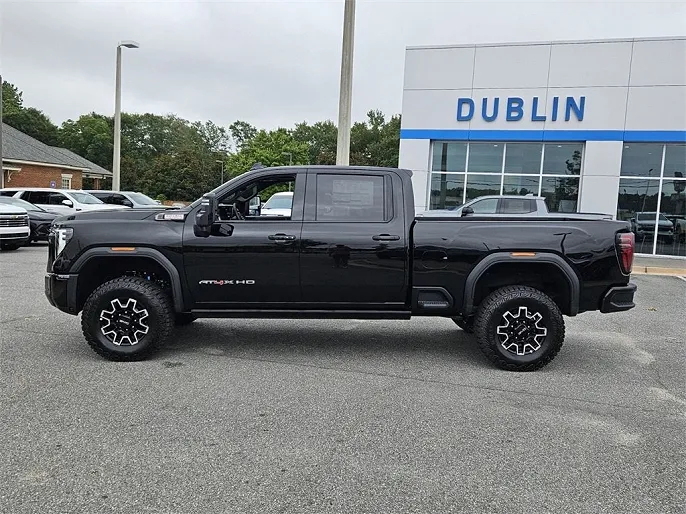 2025 GMC Sierra 2500HD