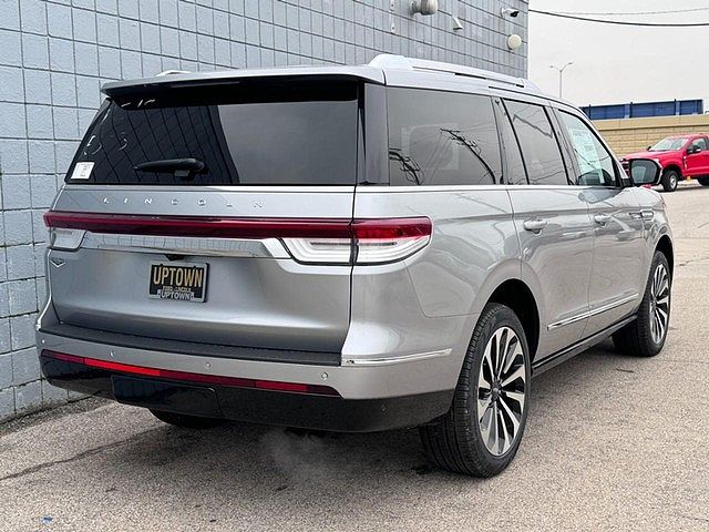 2024 Lincoln Navigator