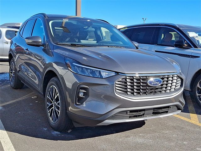 2025 Ford Escape