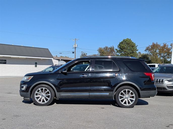 2016 Ford Explorer
