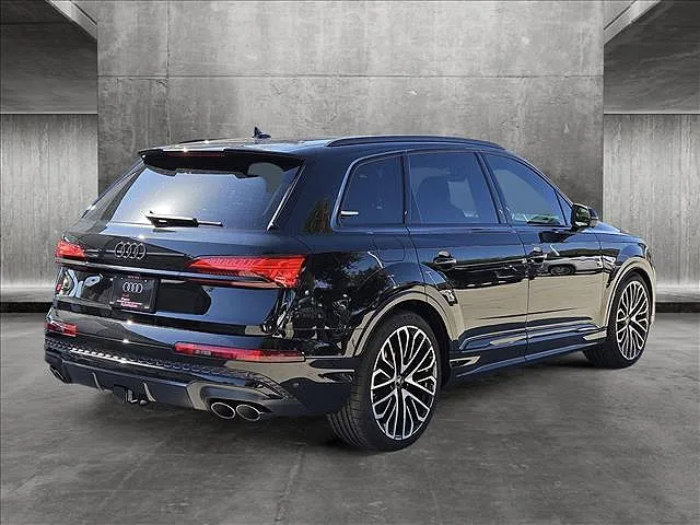 2025 Audi SQ7