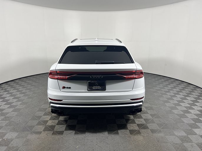 2022 Audi SQ8