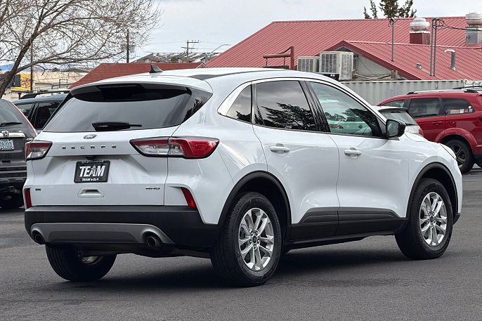 2022 Ford Escape