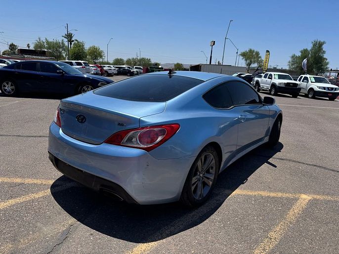 2012 Hyundai Genesis