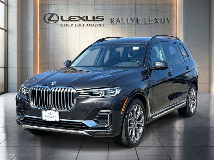 2022 BMW X7