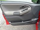 2004 Chevrolet Tracker Base image 8