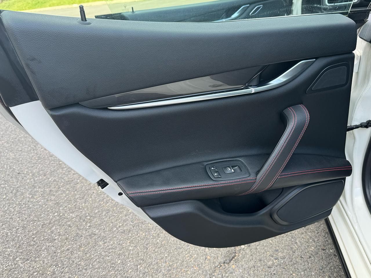 2017 Maserati Ghibli