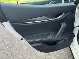 2017 Maserati Ghibli