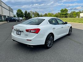 2017 Maserati Ghibli