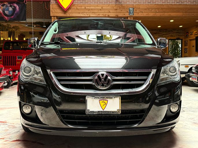 2012 Volkswagen Routan