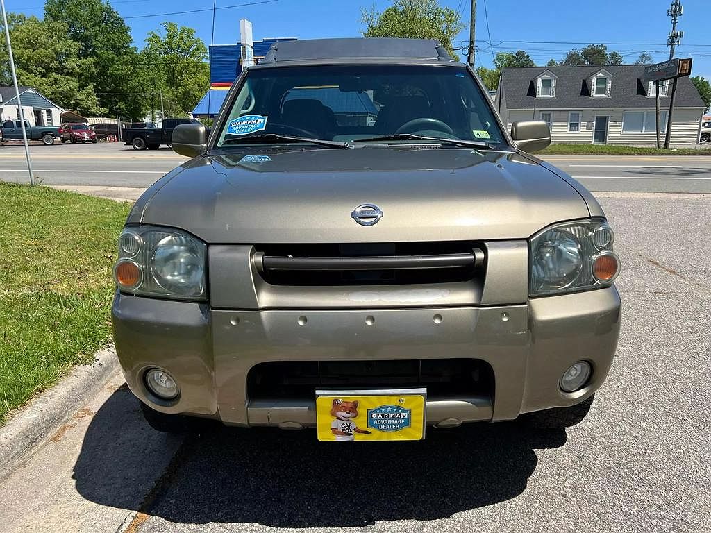 2002 Nissan Frontier XE image 1