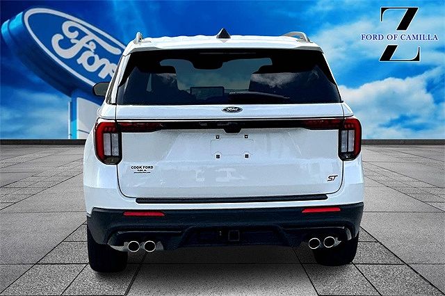 2025 Ford Explorer