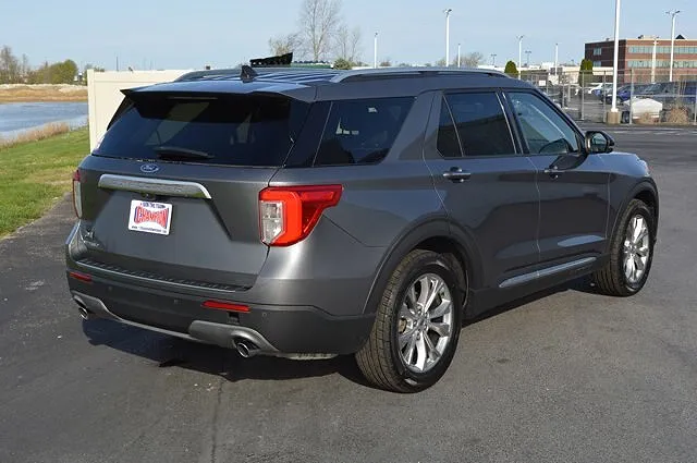2022 Ford Explorer