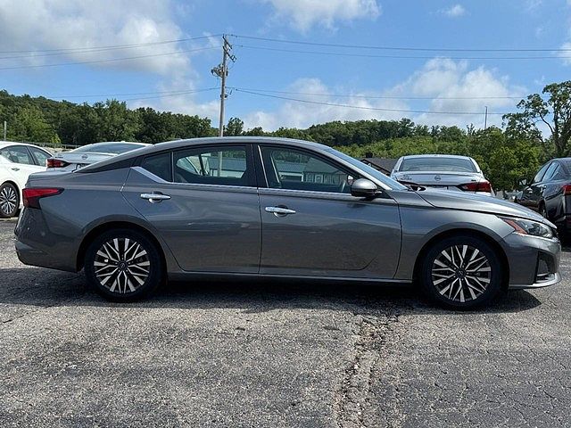 2023 Nissan Altima