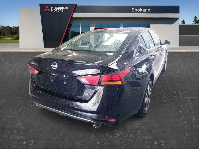 2025 Nissan Altima