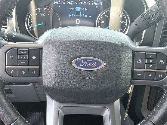 2022 Ford F-150 XLT photo 11