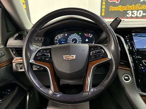 2018 Cadillac Escalade Luxury photo 9