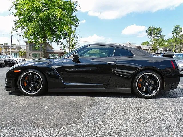 2014 Nissan GT-R