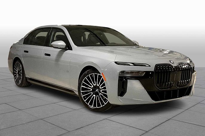 2025 BMW i7