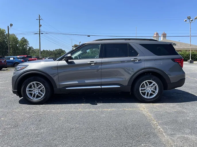 2025 Ford Explorer