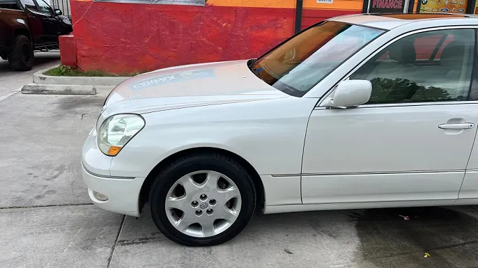 2003 Lexus LS