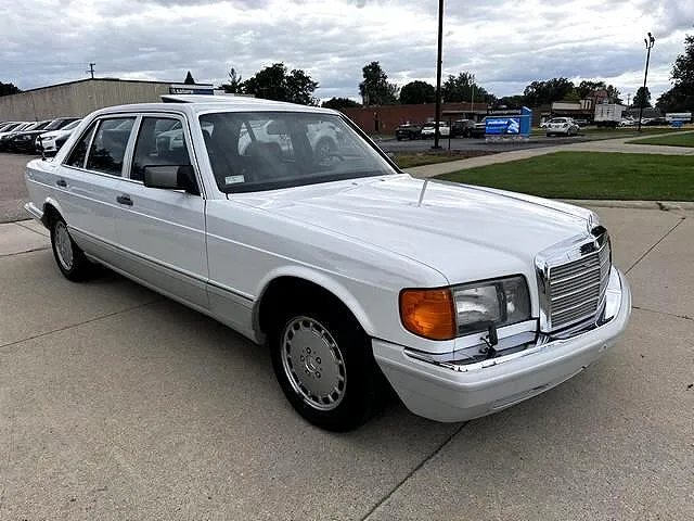 1991 Mercedes-Benz 560
