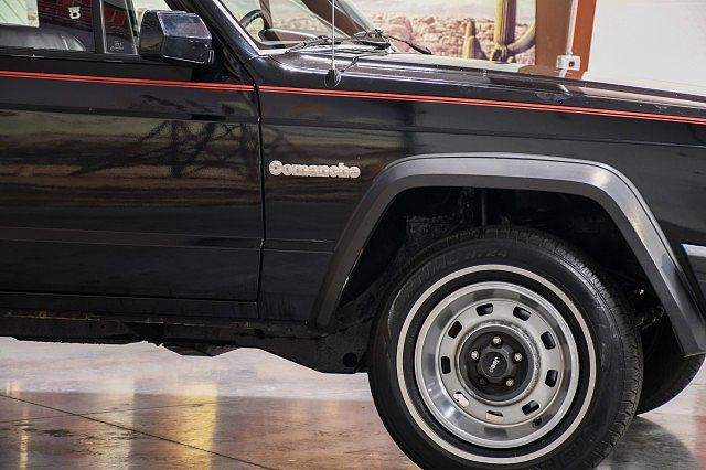 1987 Jeep Comanche null image 3