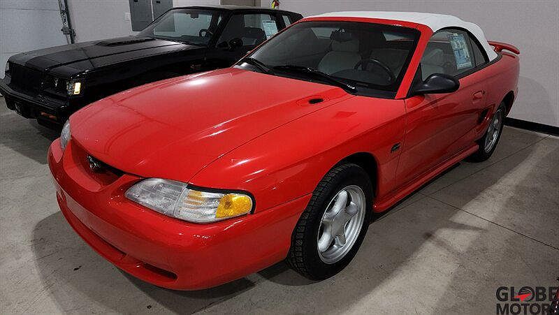 1994 Ford Mustang GT image 0