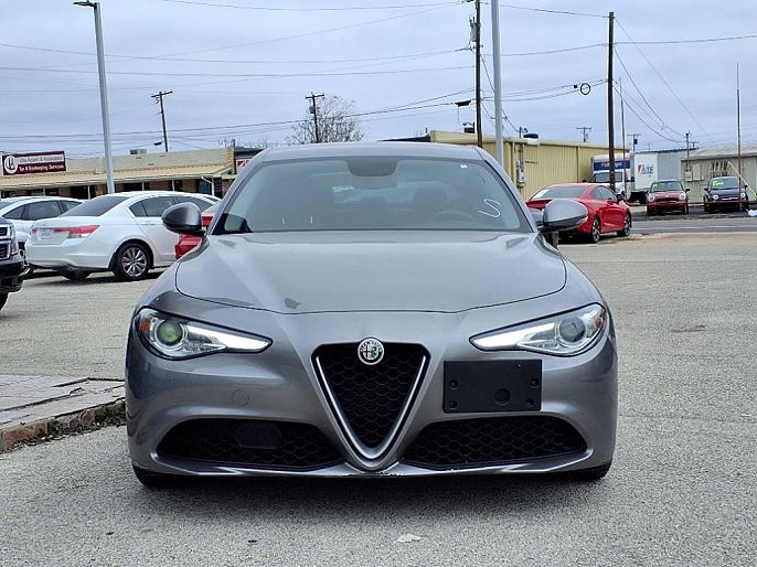 2018 Alfa Romeo Giulia