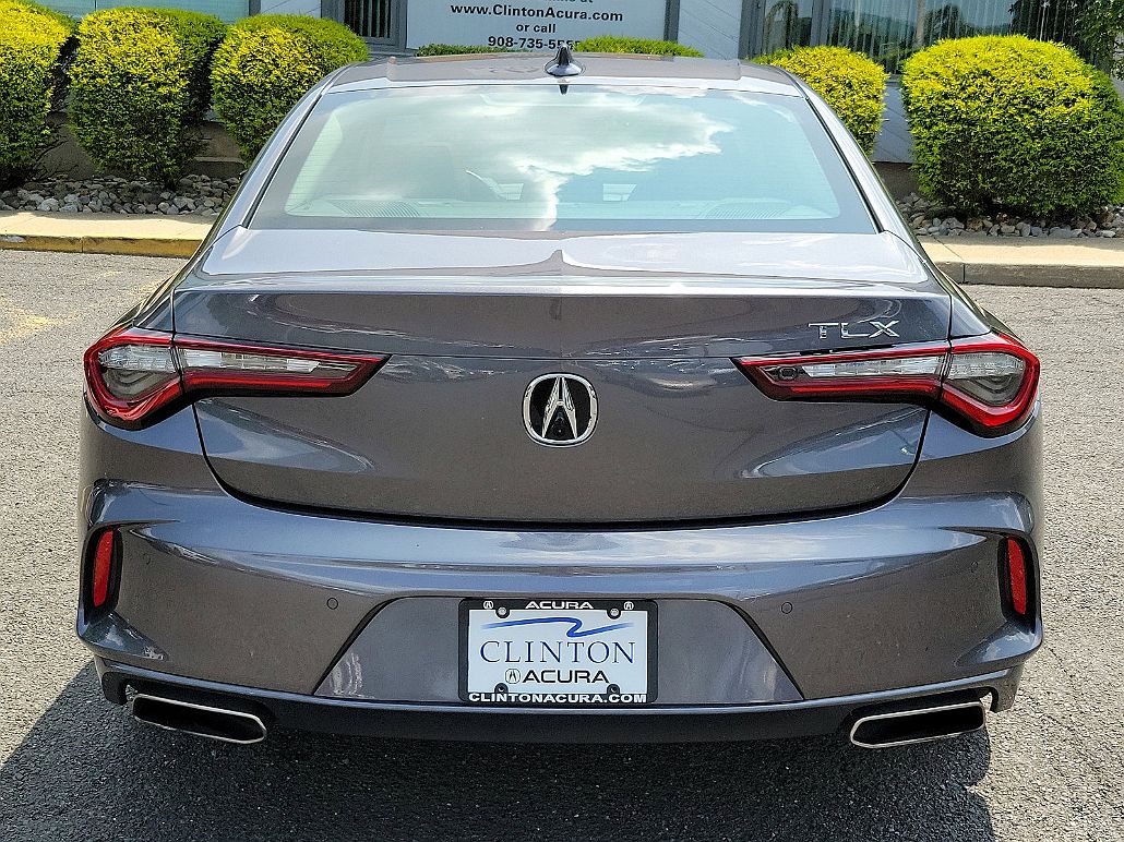 2022 Acura TLX Technology image 4