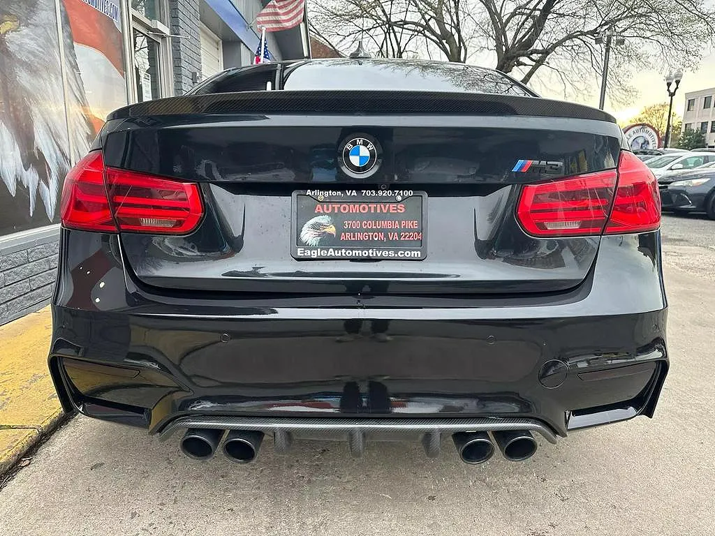 2017 BMW M3 null image 3