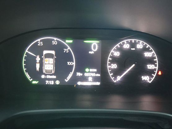 2023 Honda CR-V Hybrid Sport photo 9